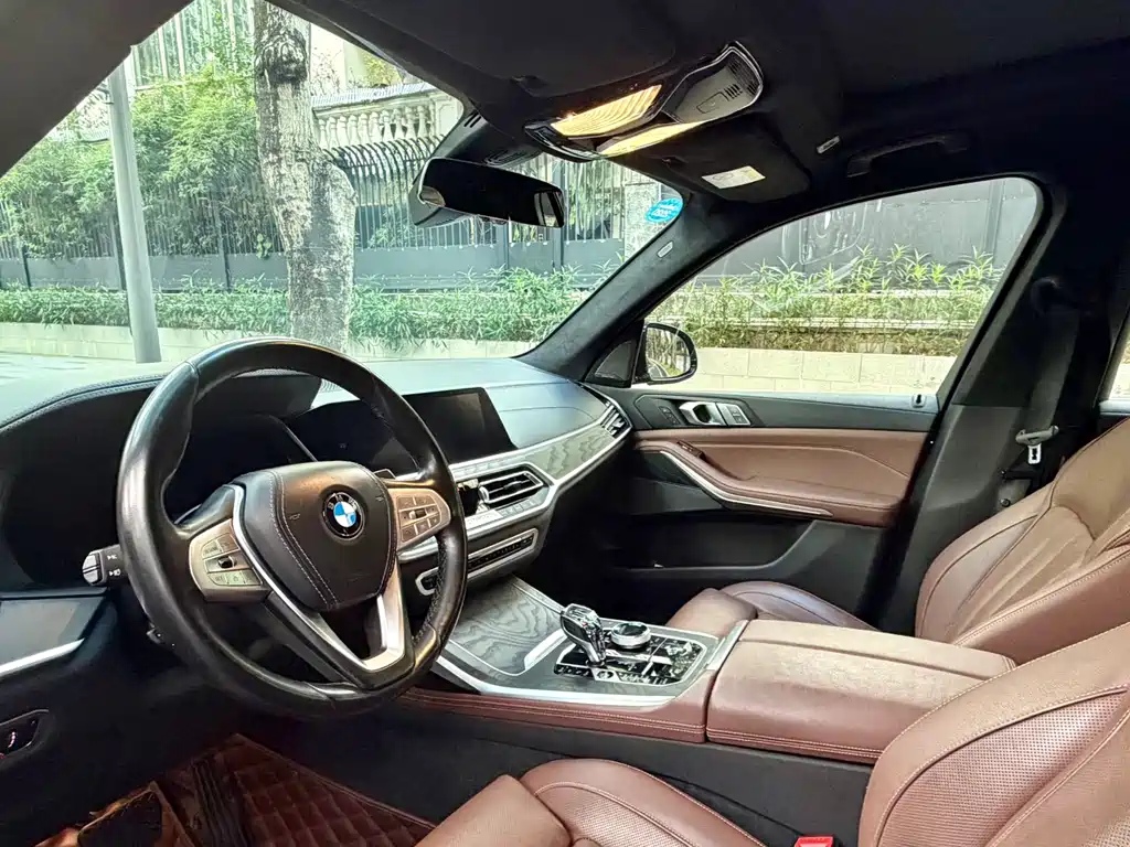 BMW BMW X7 2019 xDrive40i Leading Edition Luxury Package 2019 - thumbnail 4