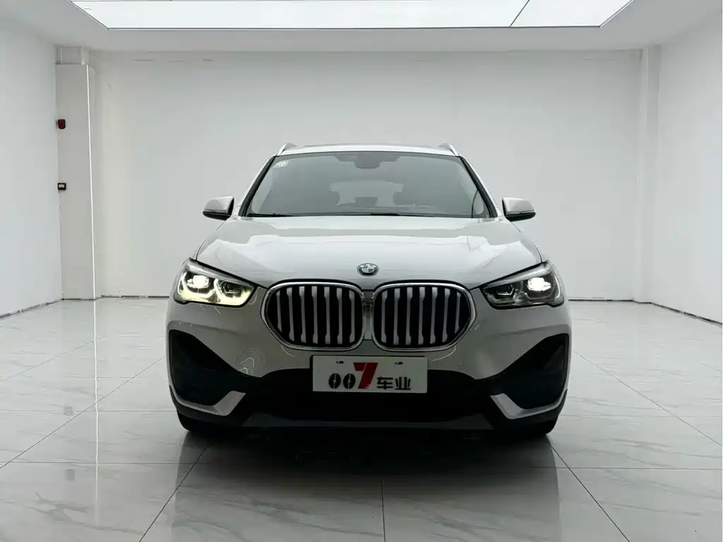 BMW BMW X1 2021 sDrive25Li Leading Edition 2021 - thumbnail 2