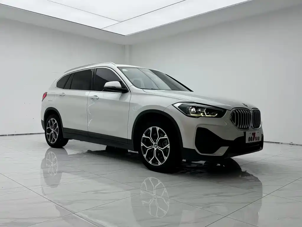 BMW BMW X1 2021 sDrive25Li Leading Edition 2021 - thumbnail 3