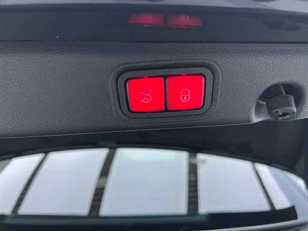 Mercedes-Benz Mercedes-Benz E-Class 2021 E 300 L Sport Prestige 2020 - thumbnail 6