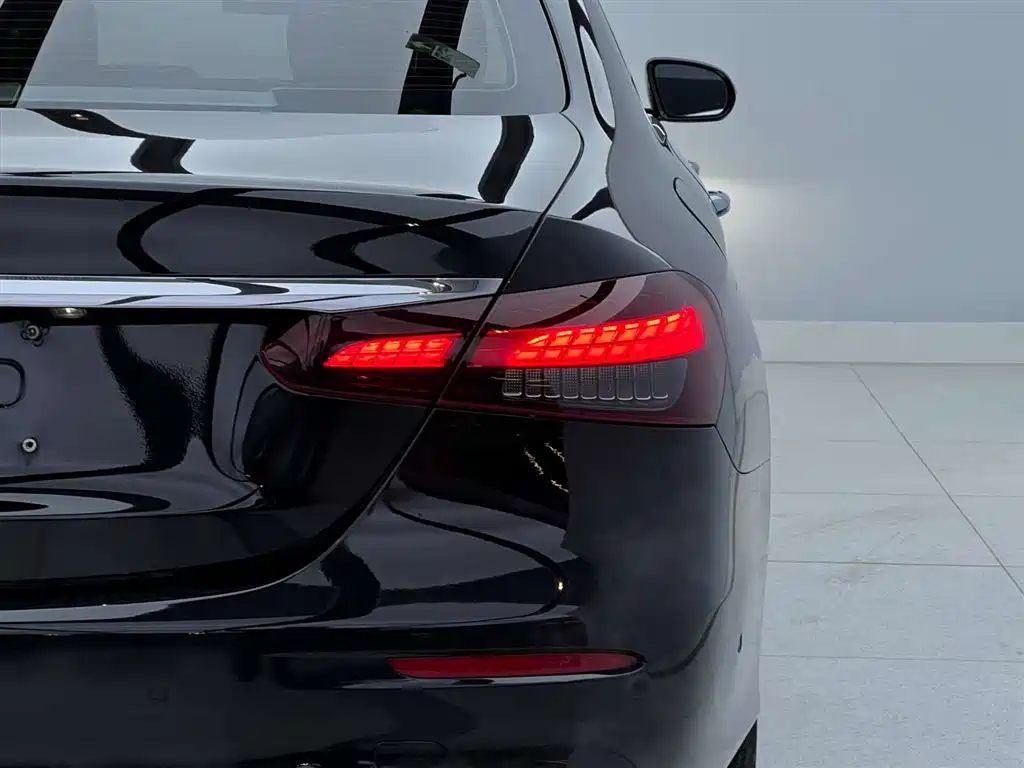 Mercedes-Benz Mercedes-Benz E-Class 2021 E 300 L Sport Prestige 2020 - thumbnail 9