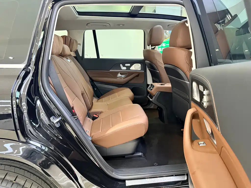 Mercedes-Benz 2025 Mercedes-Benz GLS 450 4MATIC 2025 - thumbnail 10