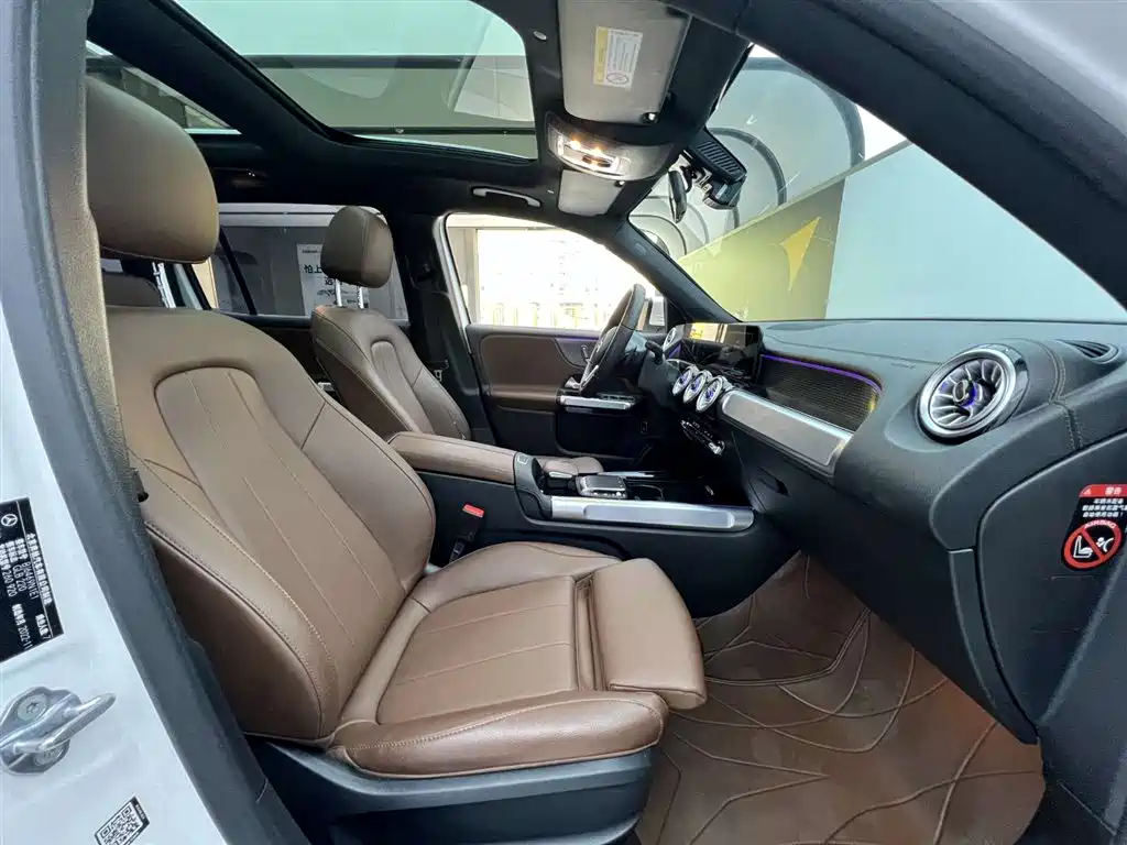 Mercedes-Benz Mercedes-Benz GLB 220 2023 - thumbnail 13