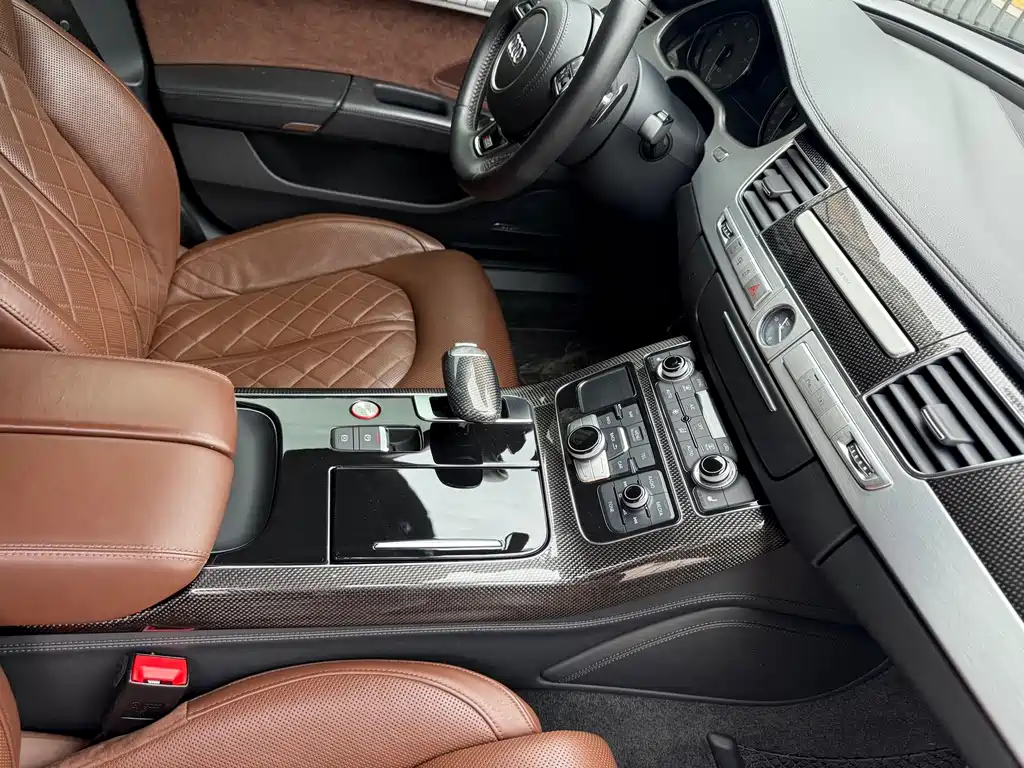 Audi Audi S8 2013 S8 4.0 TFSI quattro 2013 - thumbnail 12