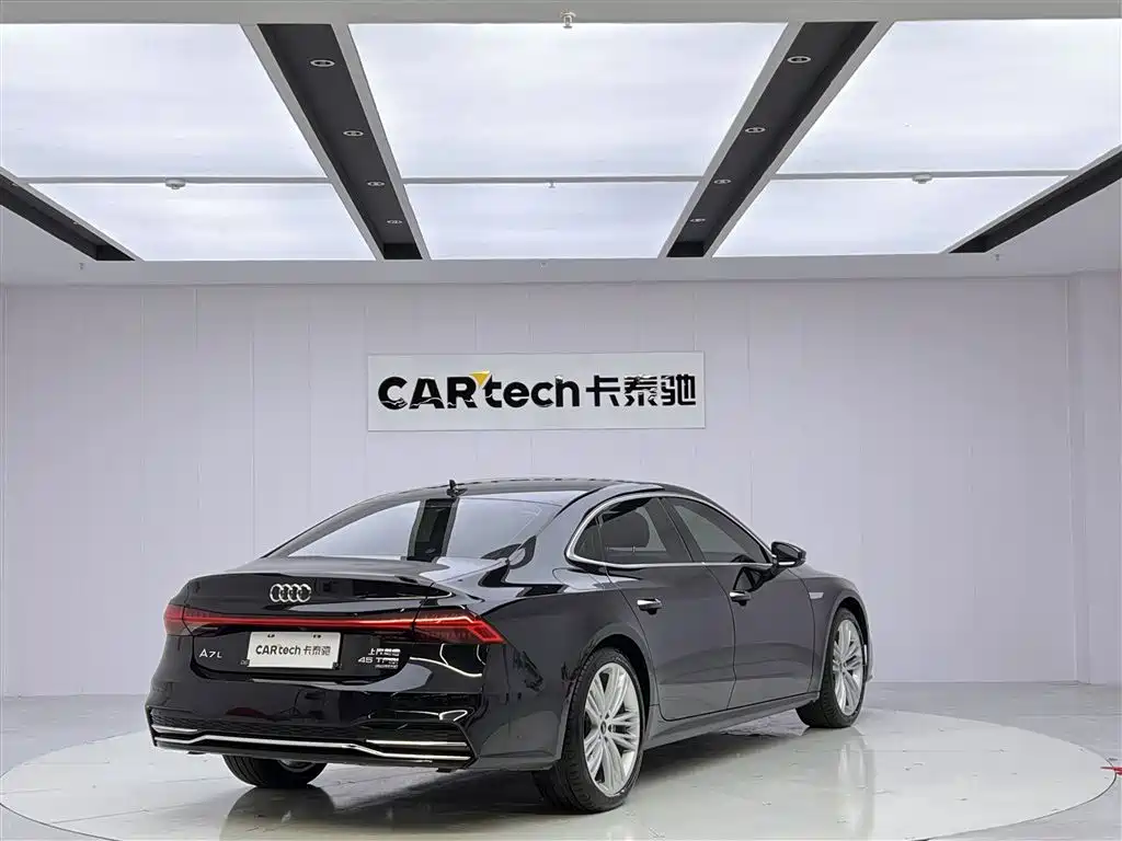Audi Audi A7L 2024 45 TFSI quattro Luxury Edition 2024 - thumbnail 5