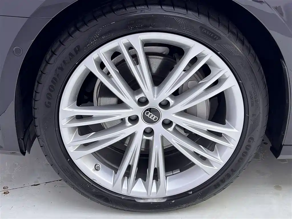 Audi Audi A7L 2024 45 TFSI quattro Luxury Edition 2024 - thumbnail 11