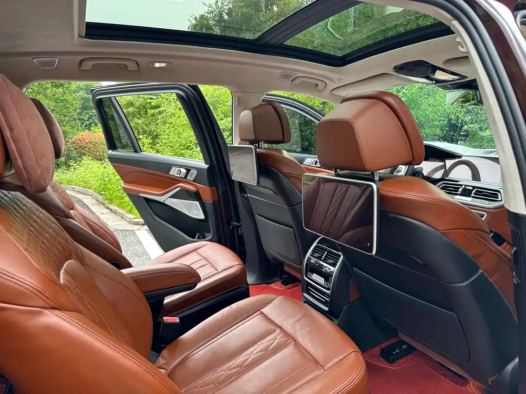 BMW BMW X7 2021 xDrive40i Executive M Sport Package 2021 - thumbnail 11