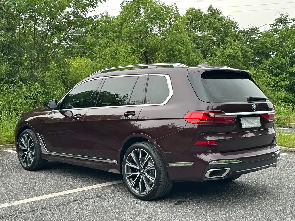 BMW BMW X7 2021 xDrive40i Executive M Sport Package 2021 - thumbnail 24