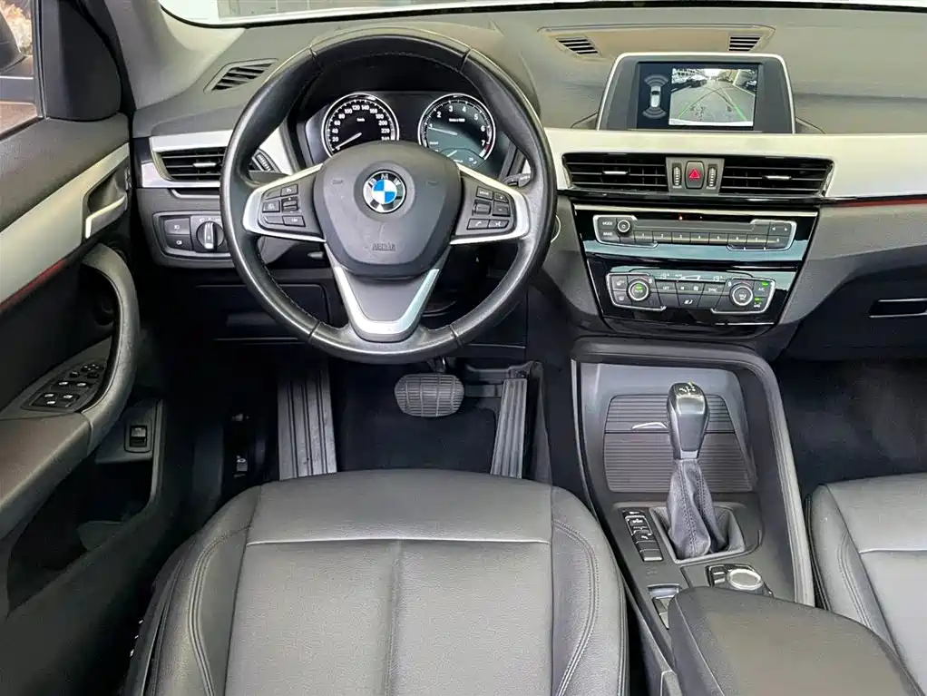 BMW BMW X1 2019 sDrive20Li Leading Edition 2019 - thumbnail 6