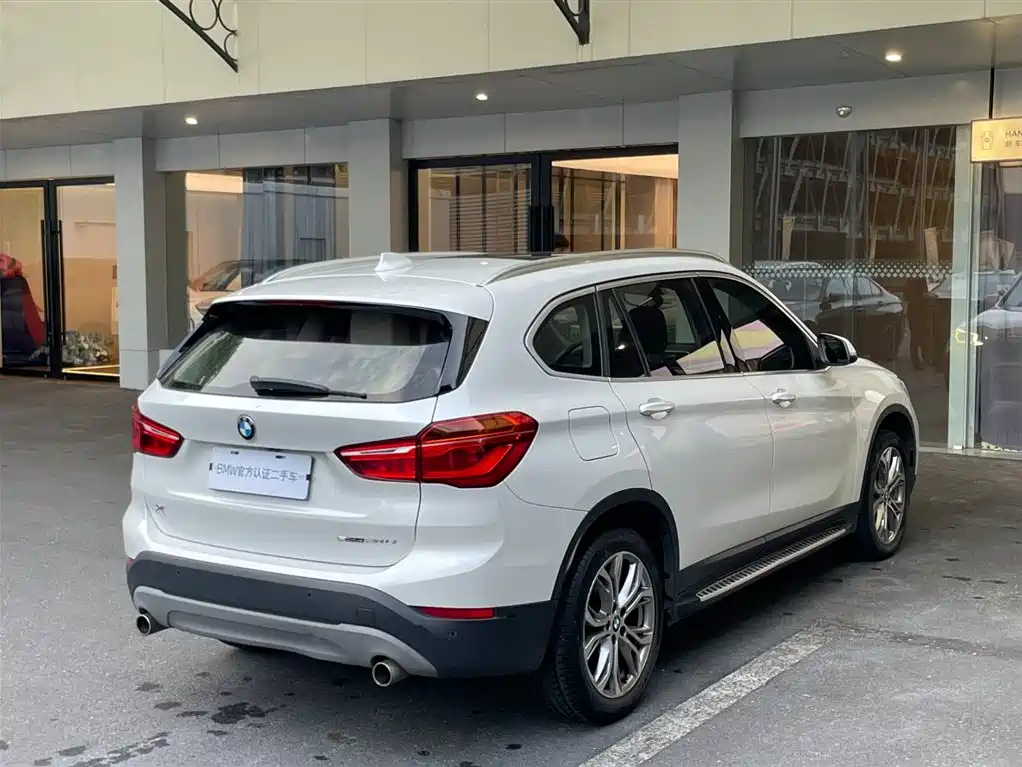 BMW BMW X1 2019 sDrive20Li Leading Edition 2019 - thumbnail 12