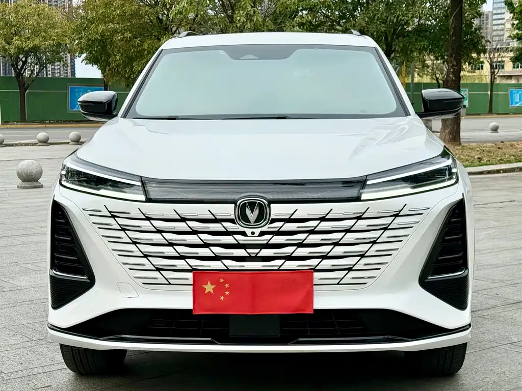 Changan Changan CS75 Plus 2024 3rd Gen Champion Edition 1.5T Smart Driving Jinghang 2024 - thumbnail 2