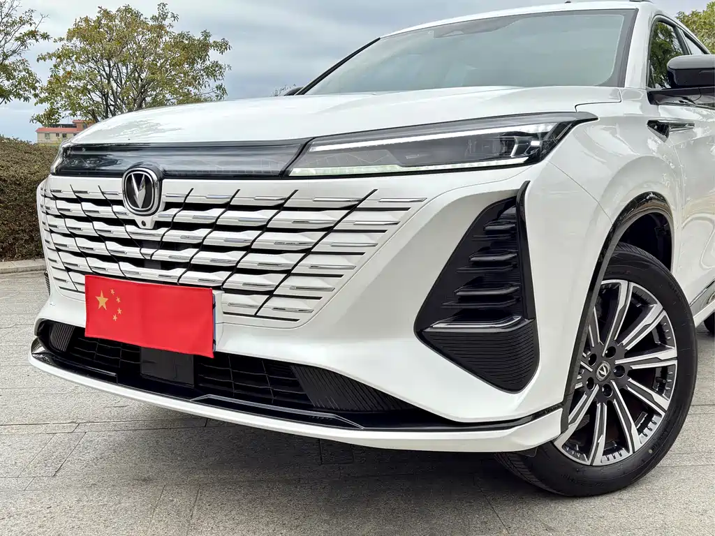 Changan Changan CS75 Plus 2024 3rd Gen Champion Edition 1.5T Smart Driving Jinghang 2024 - thumbnail 20
