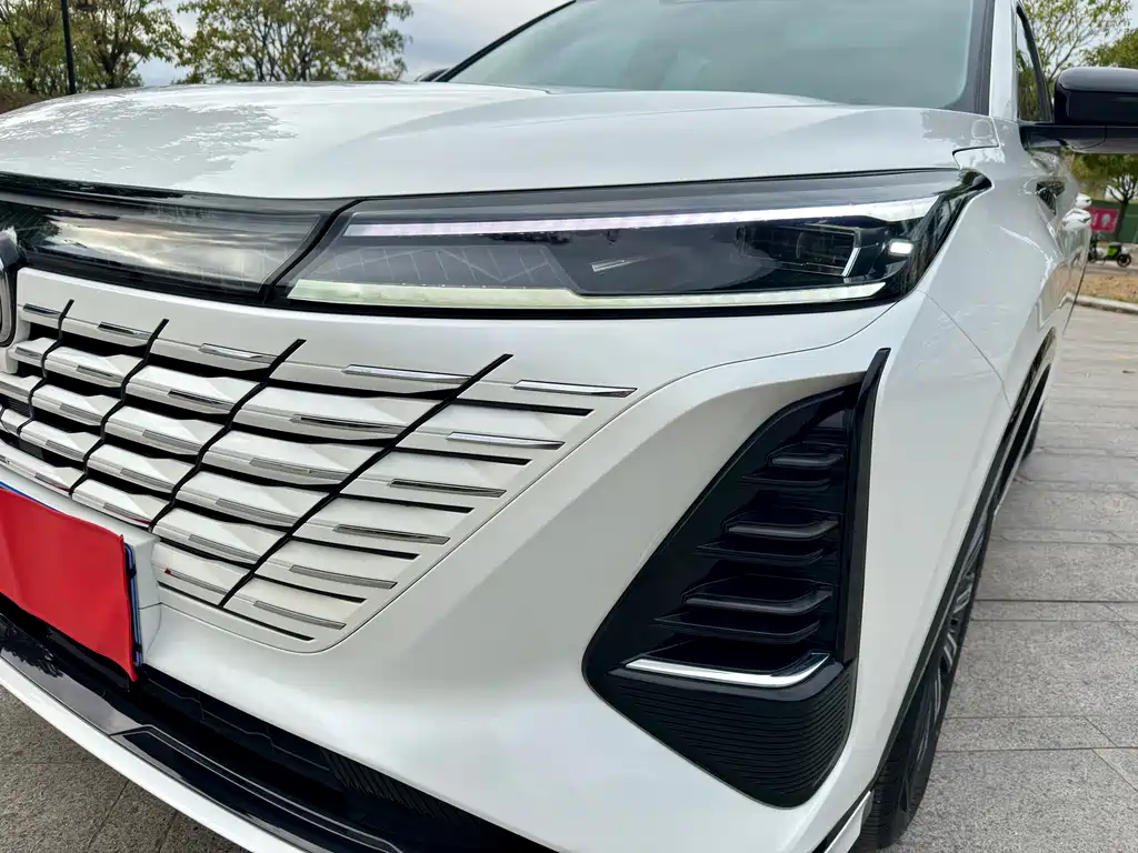 Changan Changan CS75 Plus 2024 3rd Gen Champion Edition 1.5T Smart Driving Jinghang 2024 - thumbnail 22