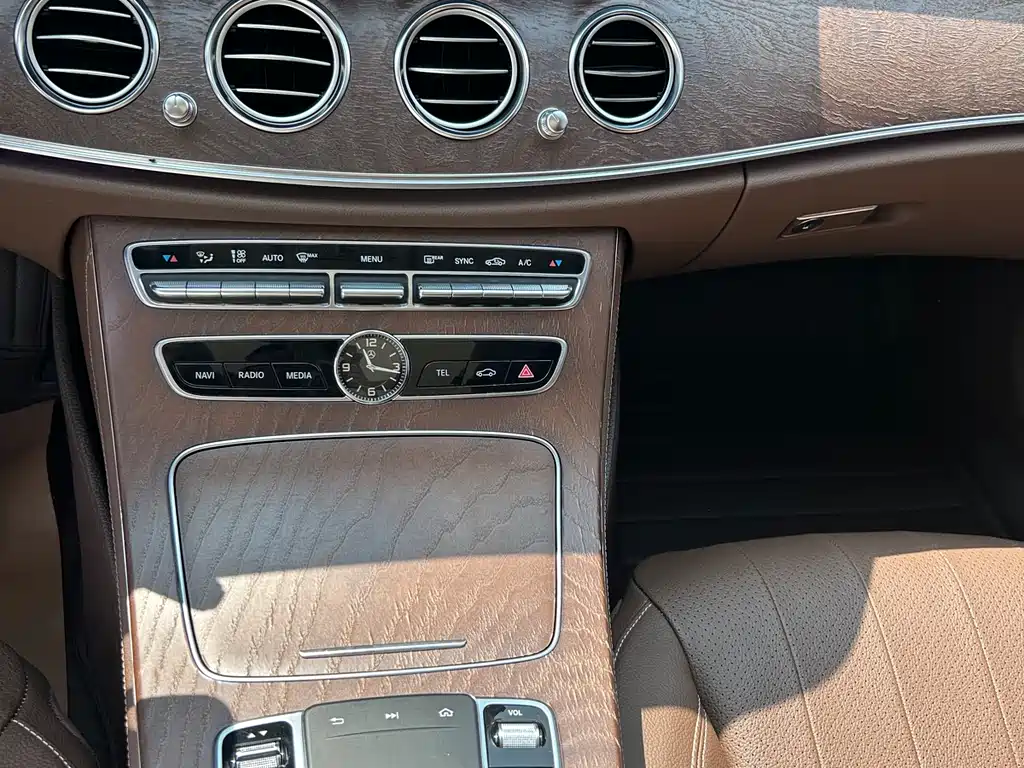 Mercedes-Benz Mercedes-Benz E-Class 2020 E 300 L Fashion 2020 - thumbnail 12