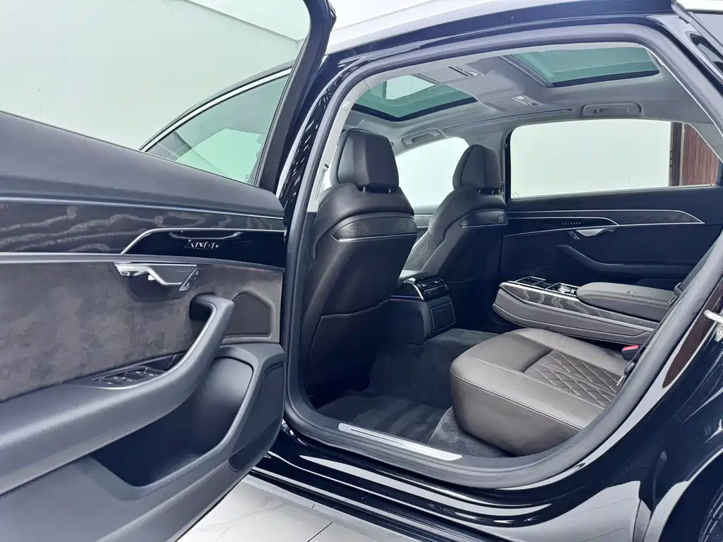 Audi Audi A8 2021 A8L 50 TFSI quattro Comfort Edition 2021 - thumbnail 6