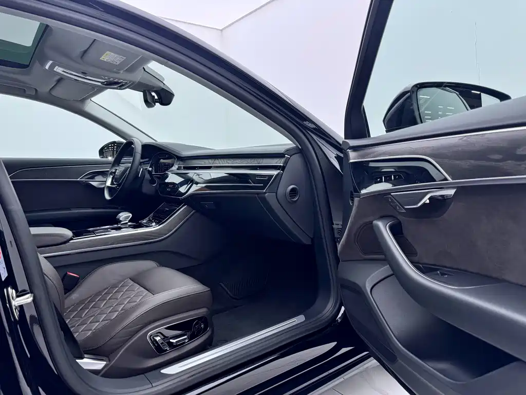 Audi Audi A8 2021 A8L 50 TFSI quattro Comfort Edition 2021 - thumbnail 7