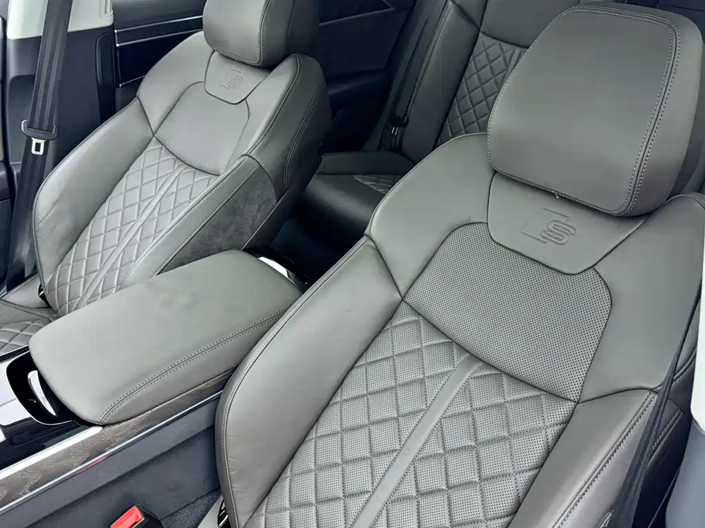 Audi Audi A8 2021 A8L 50 TFSI quattro Comfort Edition 2021 - thumbnail 16