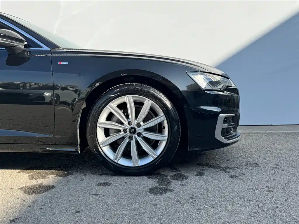 Audi Audi A6L 2023 45 TFSI Zhenxuan Dynamic Edition 2024 - thumbnail 13