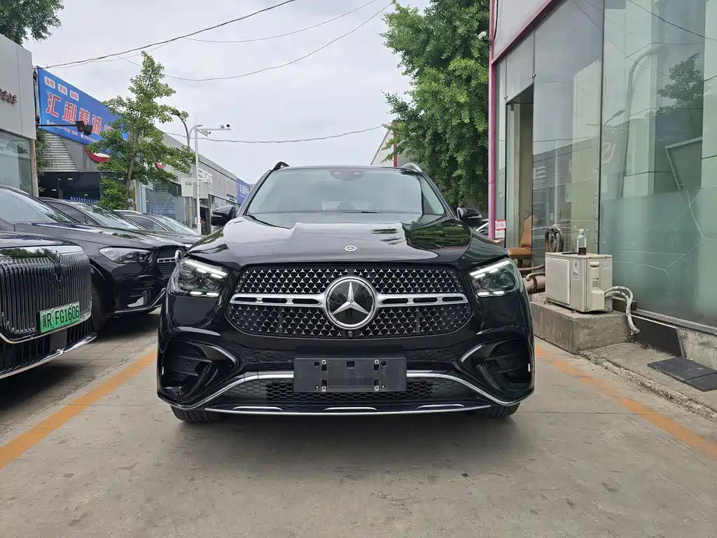 Mercedes-Benz Mercedes-Benz GLE 450 4MATIC Luxury Edition 2024 - thumbnail 2