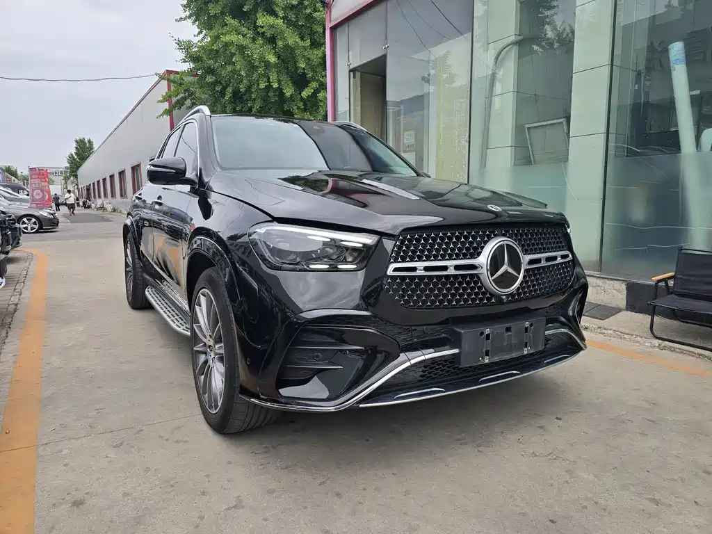 Mercedes-Benz Mercedes-Benz GLE 450 4MATIC Luxury Edition 2024 - thumbnail 3