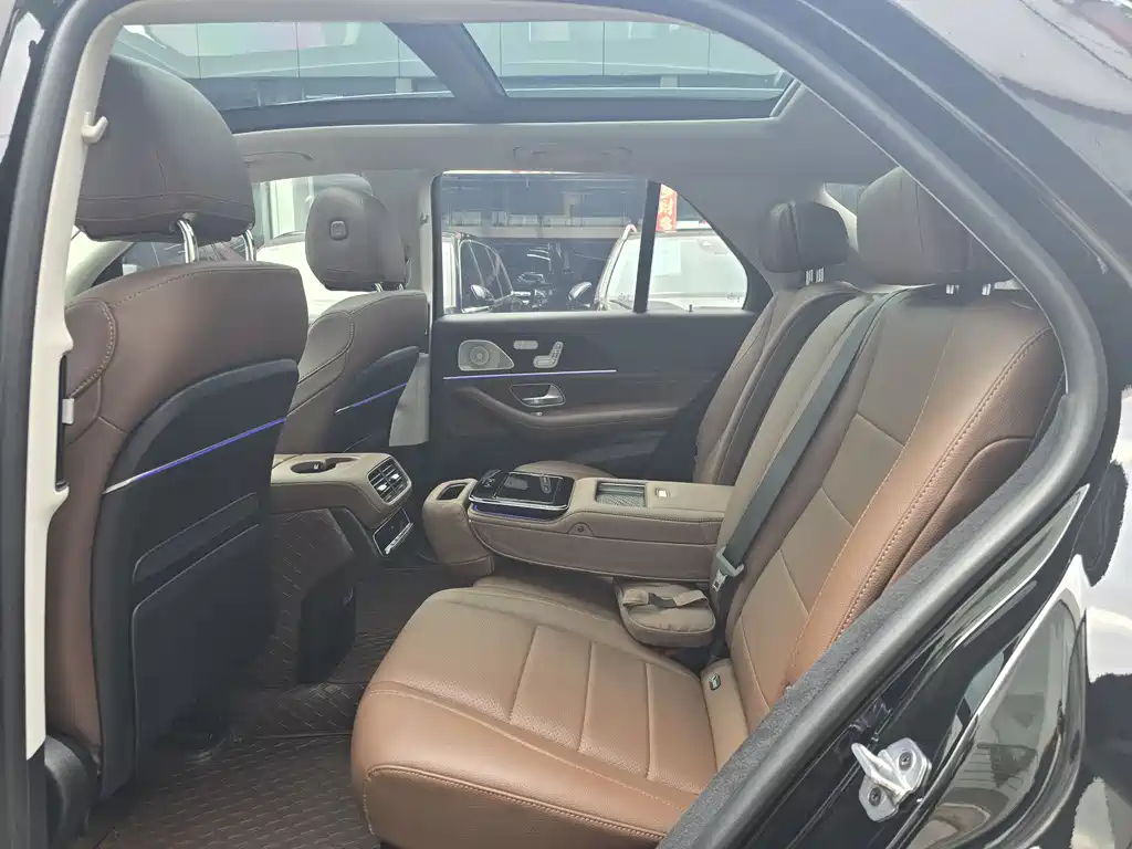 Mercedes-Benz Mercedes-Benz GLE 450 4MATIC Luxury Edition 2024 - thumbnail 10