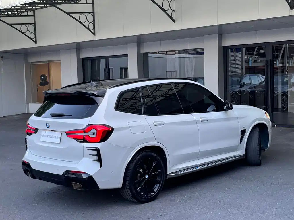 BMW BMW X3 2023 xDrive30i Leading Edition M Night Shadow Package 2023 - thumbnail 7