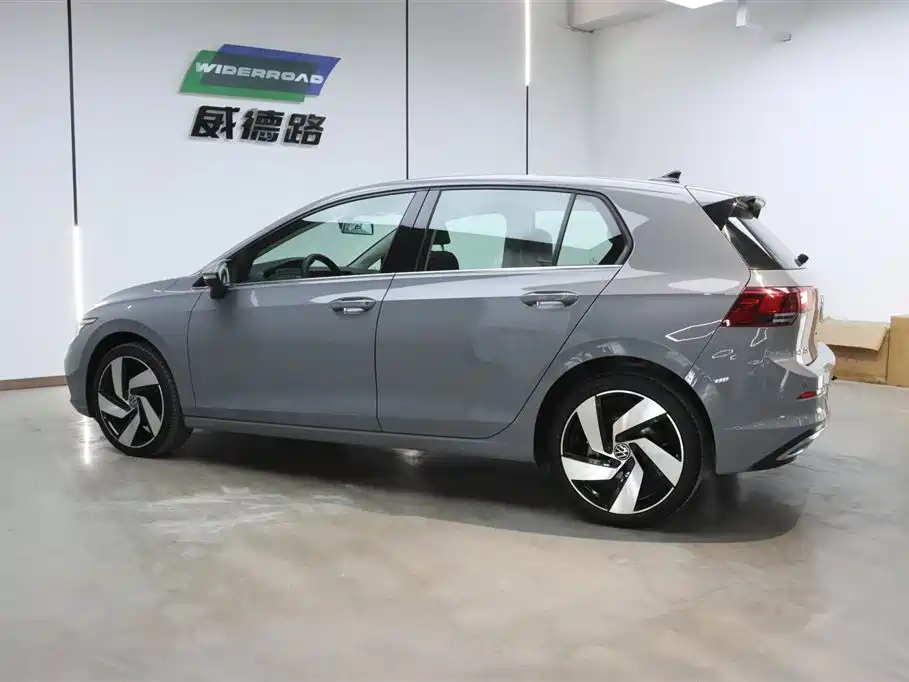 Volkswagen Golf 2023 280TSI DSG Pro 2023 - thumbnail 7