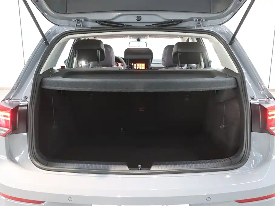 Volkswagen Golf 2023 280TSI DSG Pro 2023 - thumbnail 30