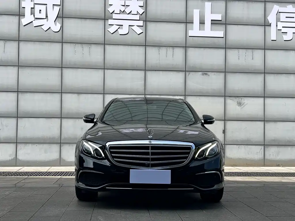 Mercedes-Benz Mercedes-Benz E-Class 2020 E 300 L Fashion Edition 2019 - thumbnail 2