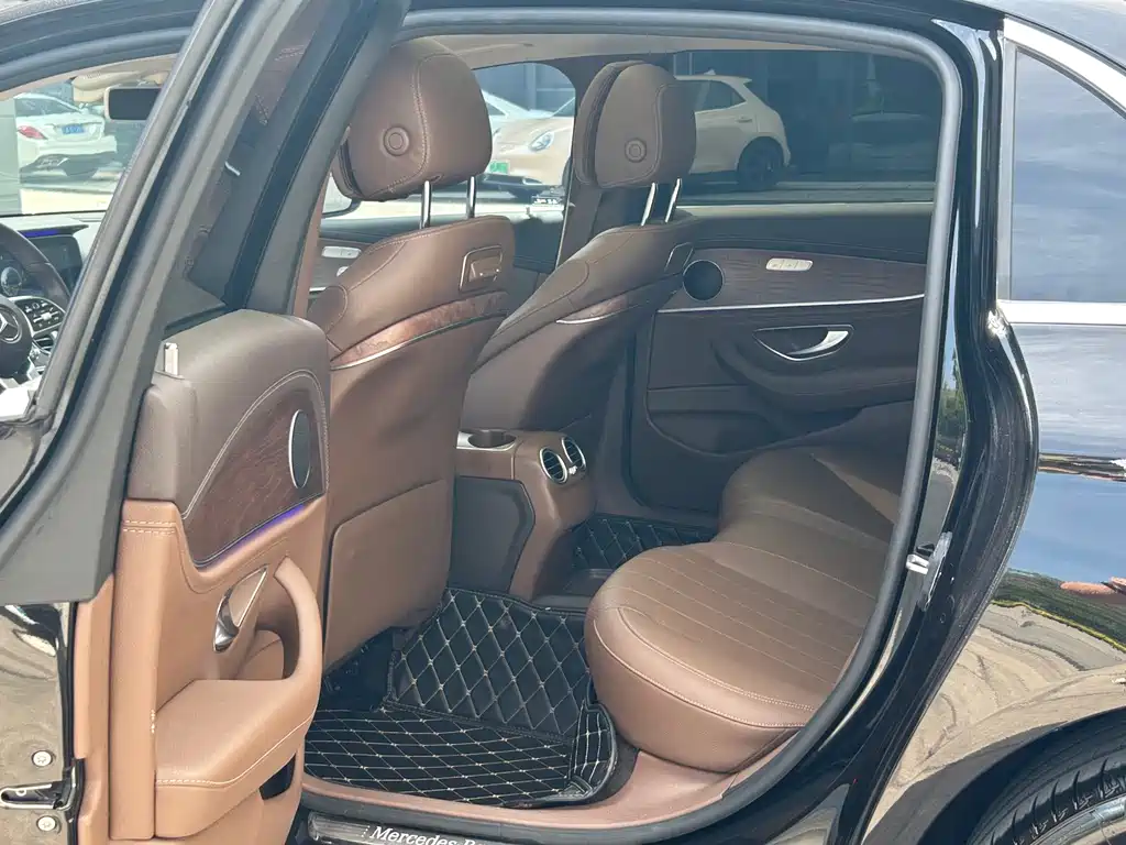 Mercedes-Benz Mercedes-Benz E-Class 2020 E 300 L Fashion Edition 2019 - thumbnail 5