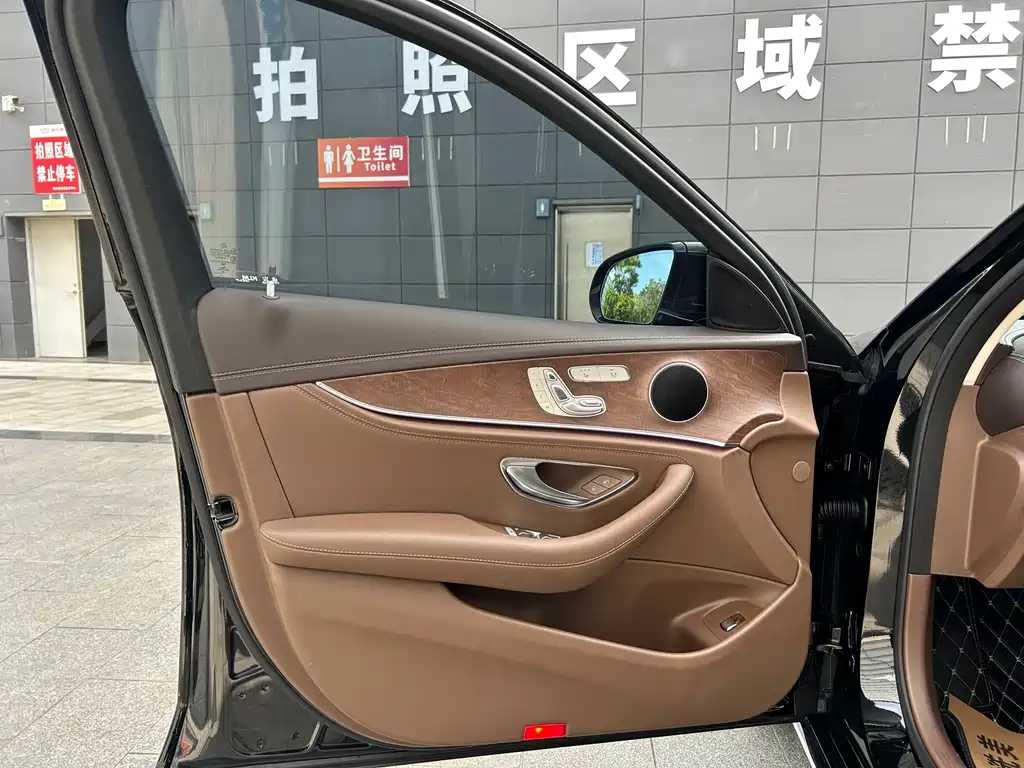 Mercedes-Benz Mercedes-Benz E-Class 2020 E 300 L Fashion Edition 2019 - thumbnail 12
