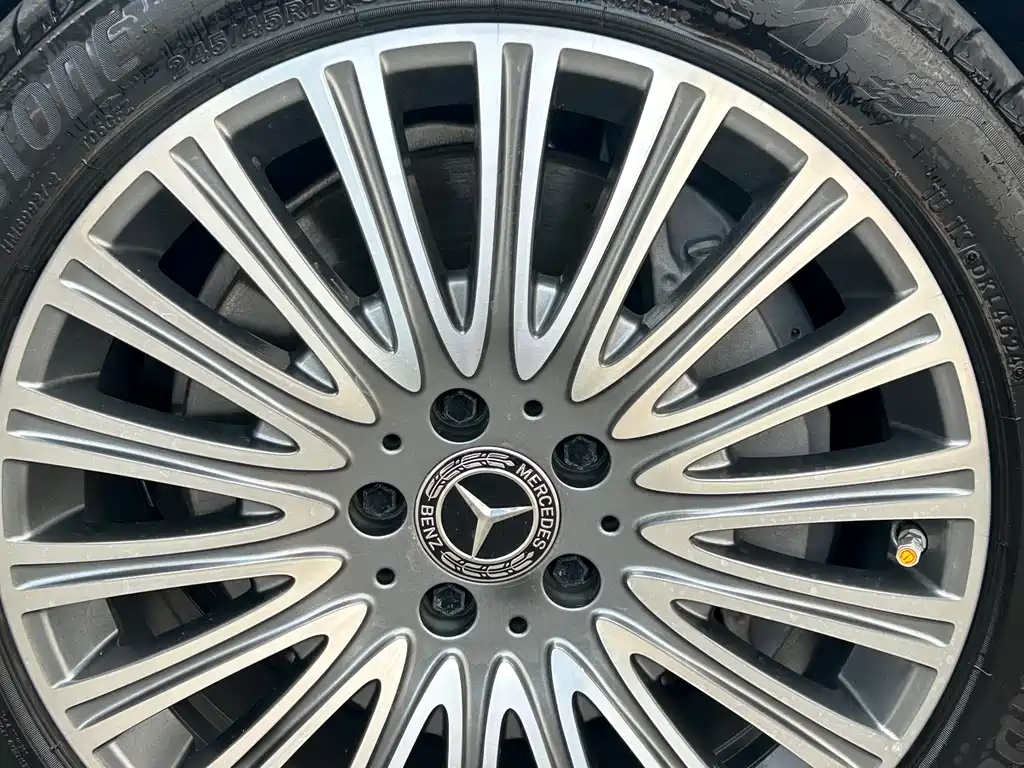 Mercedes-Benz Mercedes-Benz E-Class 2020 E 300 L Fashion Edition 2019 - thumbnail 17