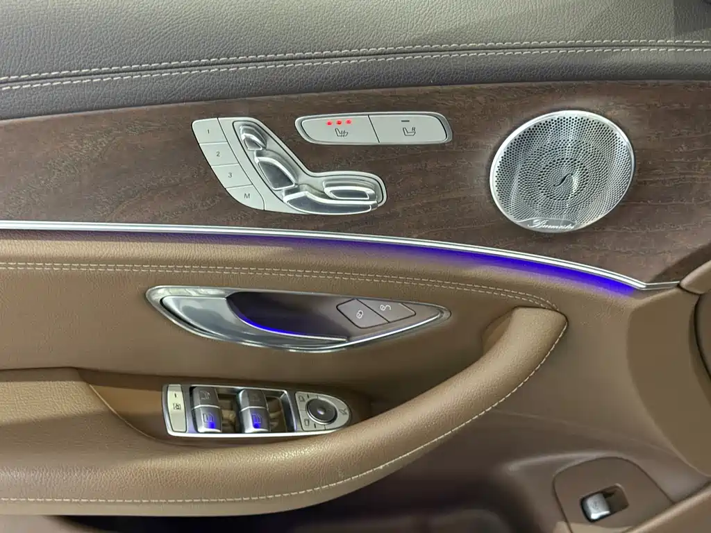 Mercedes-Benz Mercedes-Benz E-Class 2021 E 300 L Luxury 2020 - thumbnail 6