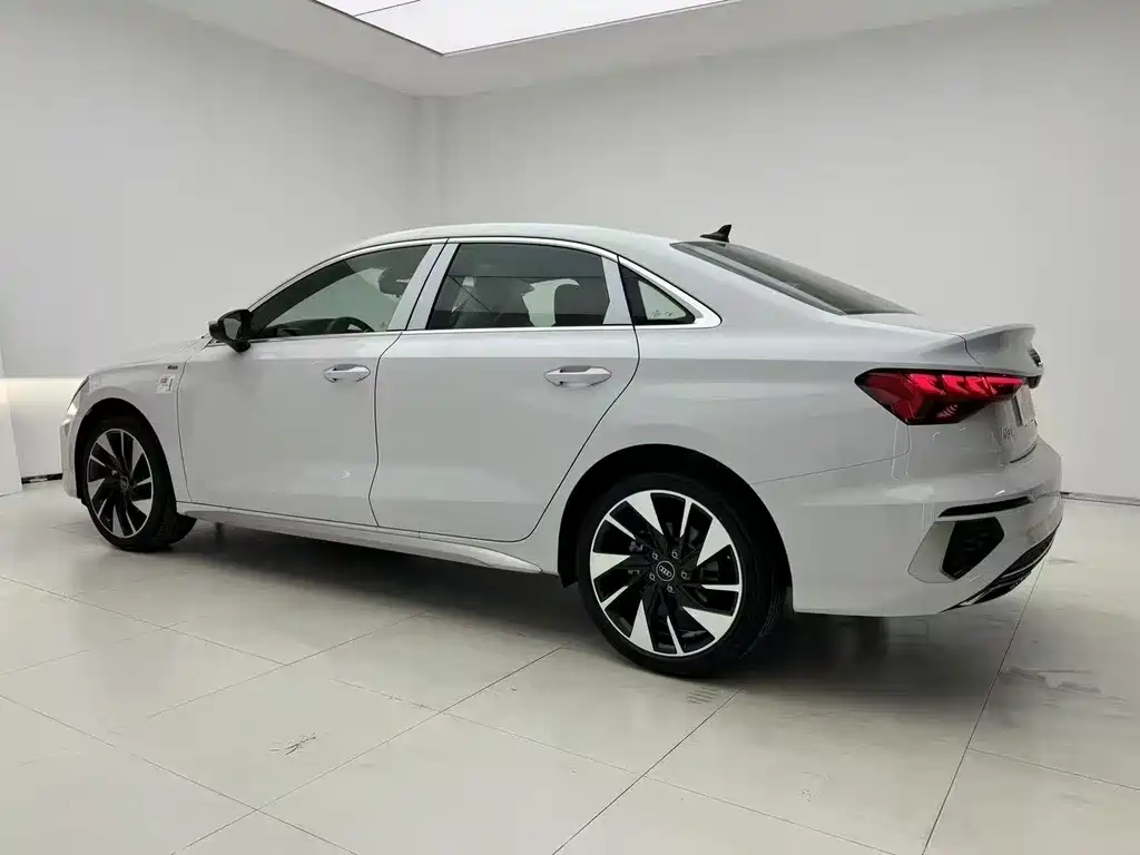 Audi Audi A3L Limousine 35 TFSI Fashion Sport 2026 - thumbnail 9