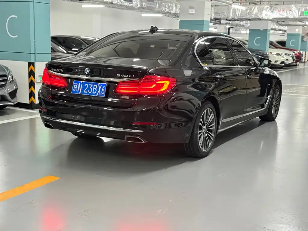 BMW BMW 5 Series 2018 530Li Exclusive Edition Luxury Package 2017 - thumbnail 5