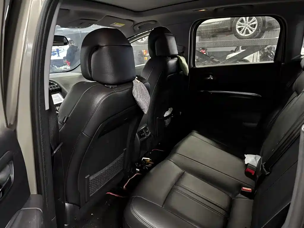 Peugeot Peugeot 3008 2015 1.6THP Automatic Allure 2015 - thumbnail 11