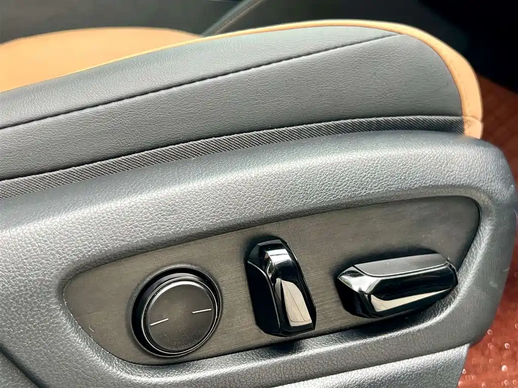 Lexus Lexus ES 2022 300h Excellence Edition 2023 - thumbnail 15