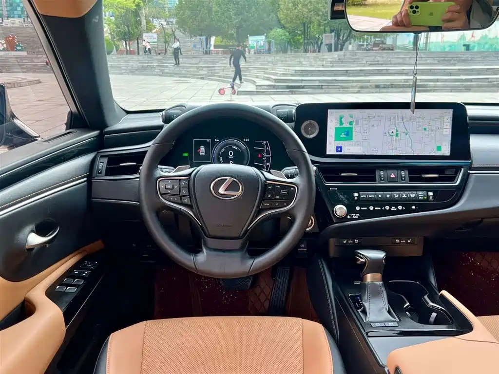 Lexus Lexus ES 2022 300h Excellence Edition 2023 - thumbnail 20