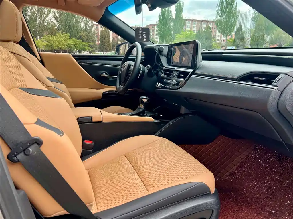 Lexus Lexus ES 2022 300h Excellence Edition 2023 - thumbnail 23
