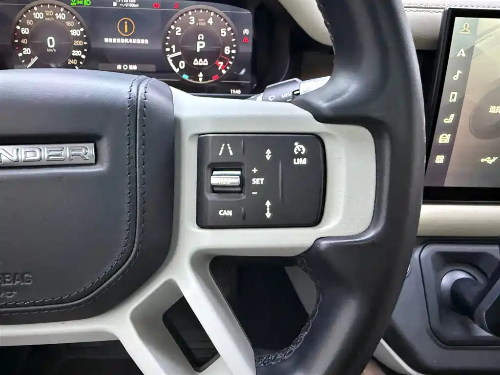 Land Rover Land Rover Defender 2022 90 2.0T P300 2023 - thumbnail 24
