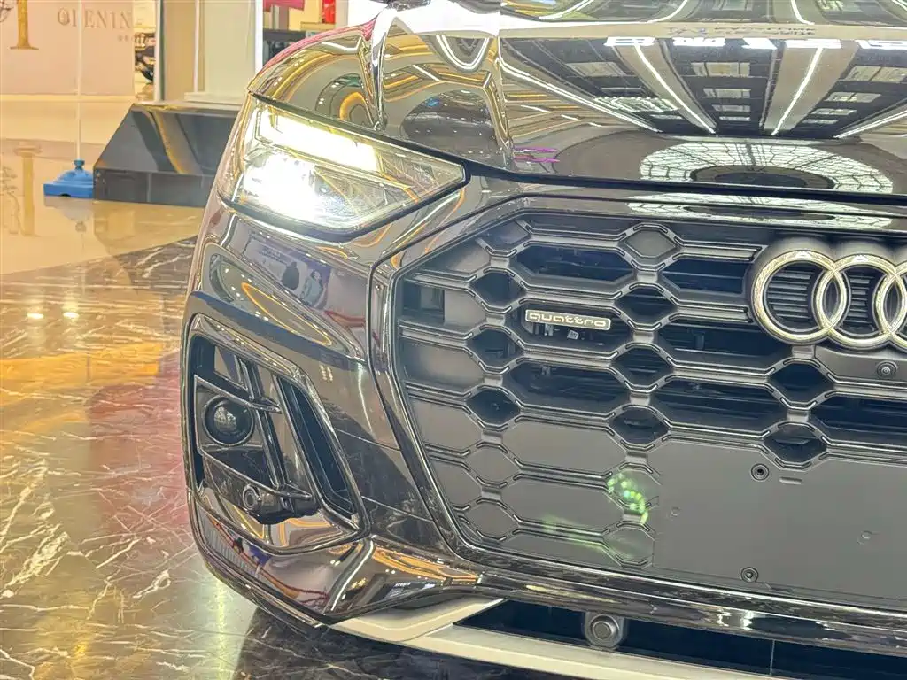 Audi Audi Q5L 2025 45th Anniversary Edition 45 TFSI Luxury Dynamic 2025 - thumbnail 3