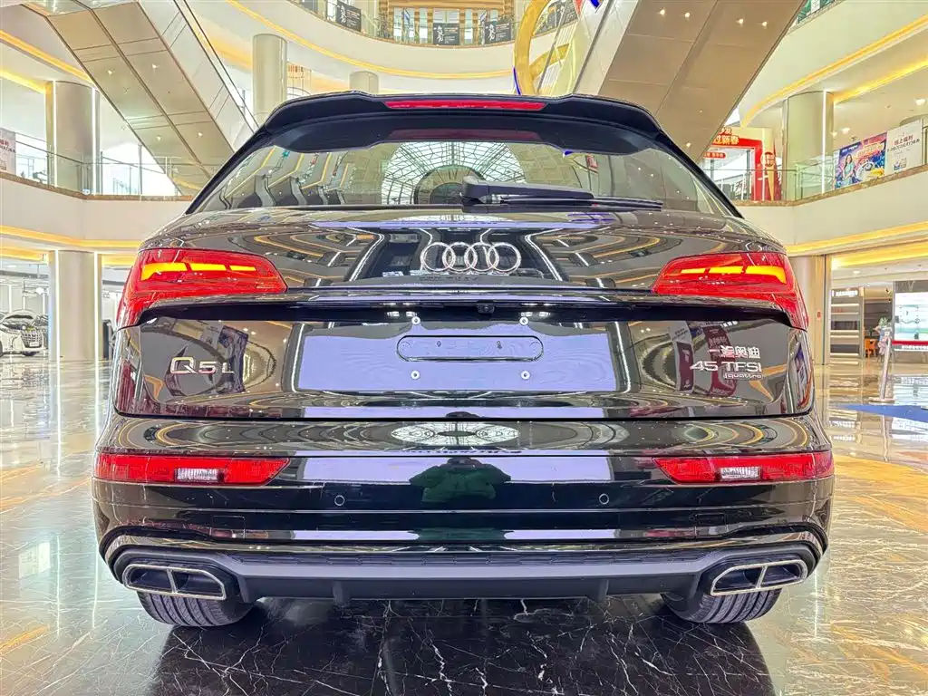Audi Audi Q5L 2025 45th Anniversary Edition 45 TFSI Luxury Dynamic 2025 - thumbnail 6
