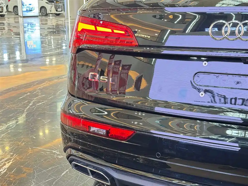 Audi Audi Q5L 2025 45th Anniversary Edition 45 TFSI Luxury Dynamic 2025 - thumbnail 13