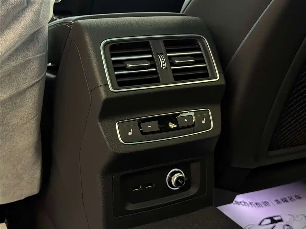 Audi Audi Q5L 2025 45th Anniversary Edition 45 TFSI Luxury Dynamic 2025 - thumbnail 28