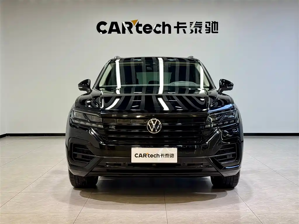 Volkswagen Volkswagen Touareg 2023 3.0TSI R-Line Black Edition 2024 - thumbnail 3