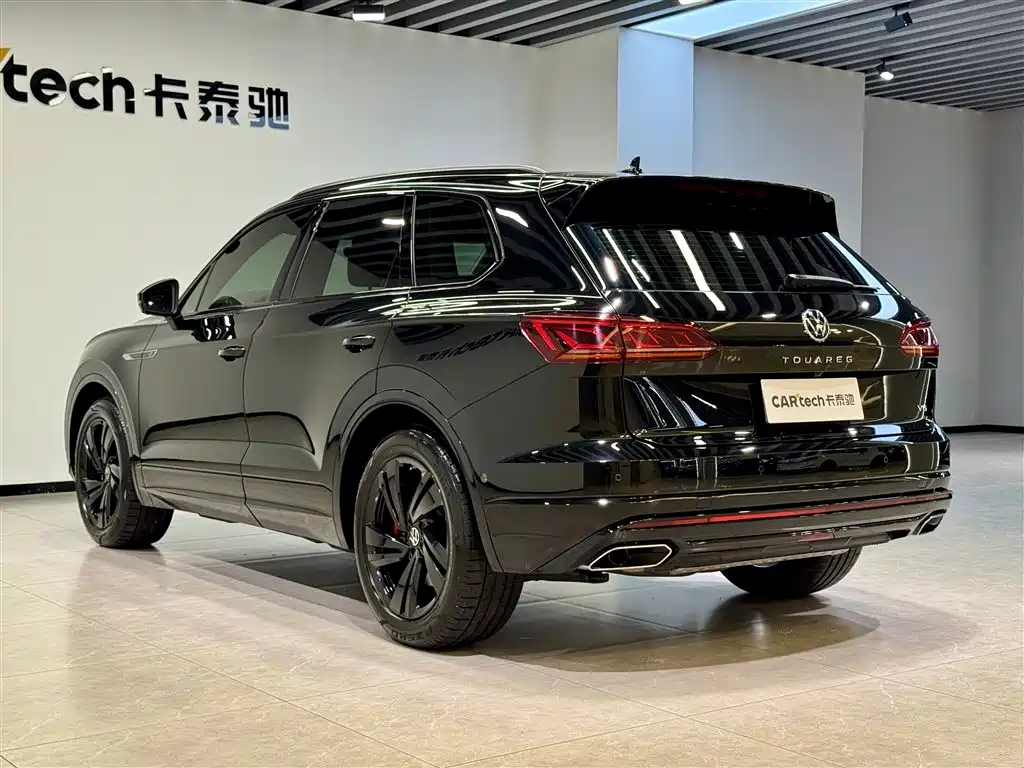 Volkswagen Volkswagen Touareg 2023 3.0TSI R-Line Black Edition 2024 - thumbnail 6