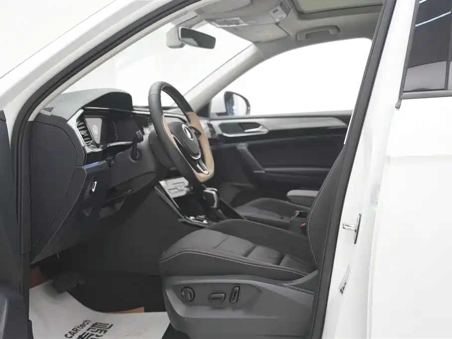 Volkswagen Tayron 2022 330TSI FWD Luxury Smart Connect Plus 2022 - thumbnail 16