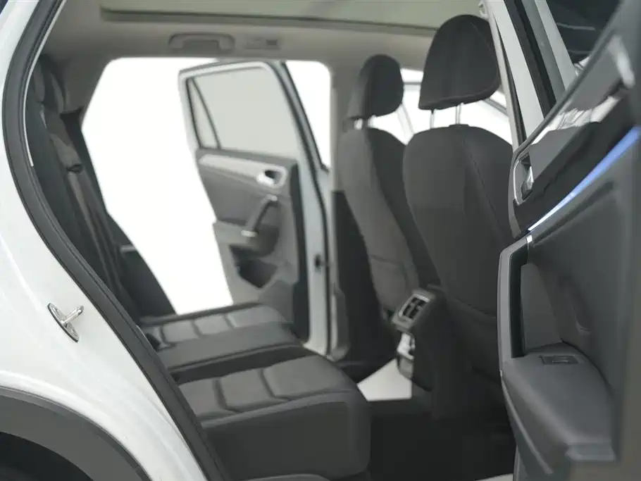 Volkswagen Tayron 2022 330TSI FWD Luxury Smart Connect Plus 2022 - thumbnail 23