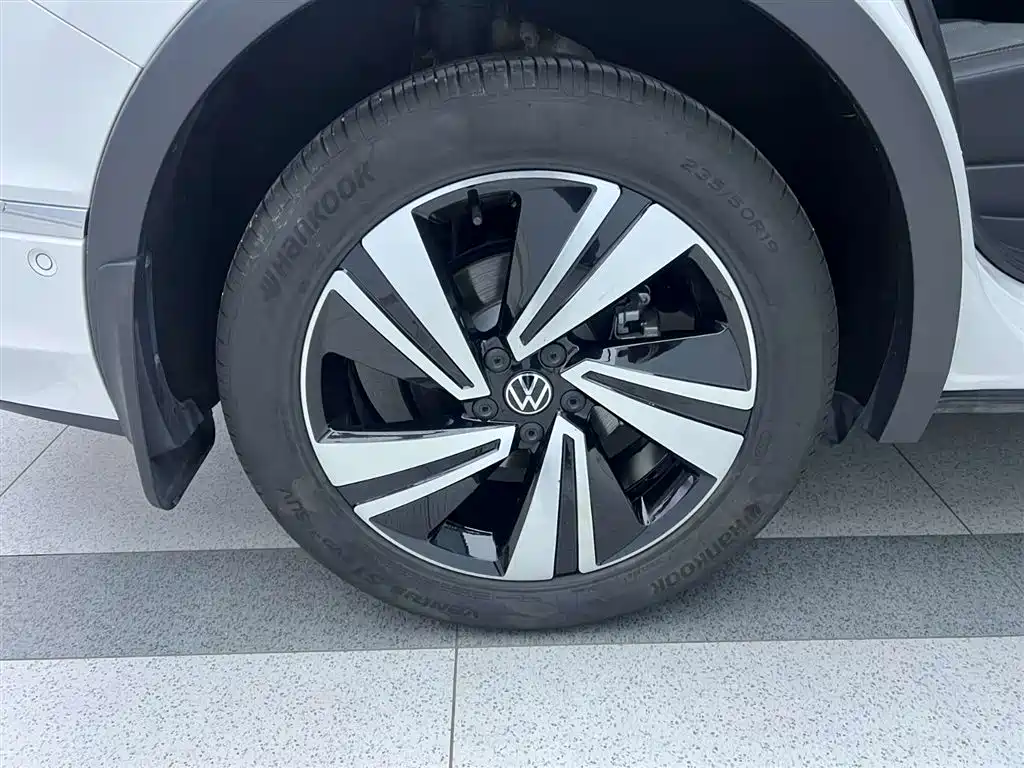 Volkswagen Volkswagen Tiguan X 2022 330TSI 2WD Flagship Edition 2023 - thumbnail 10