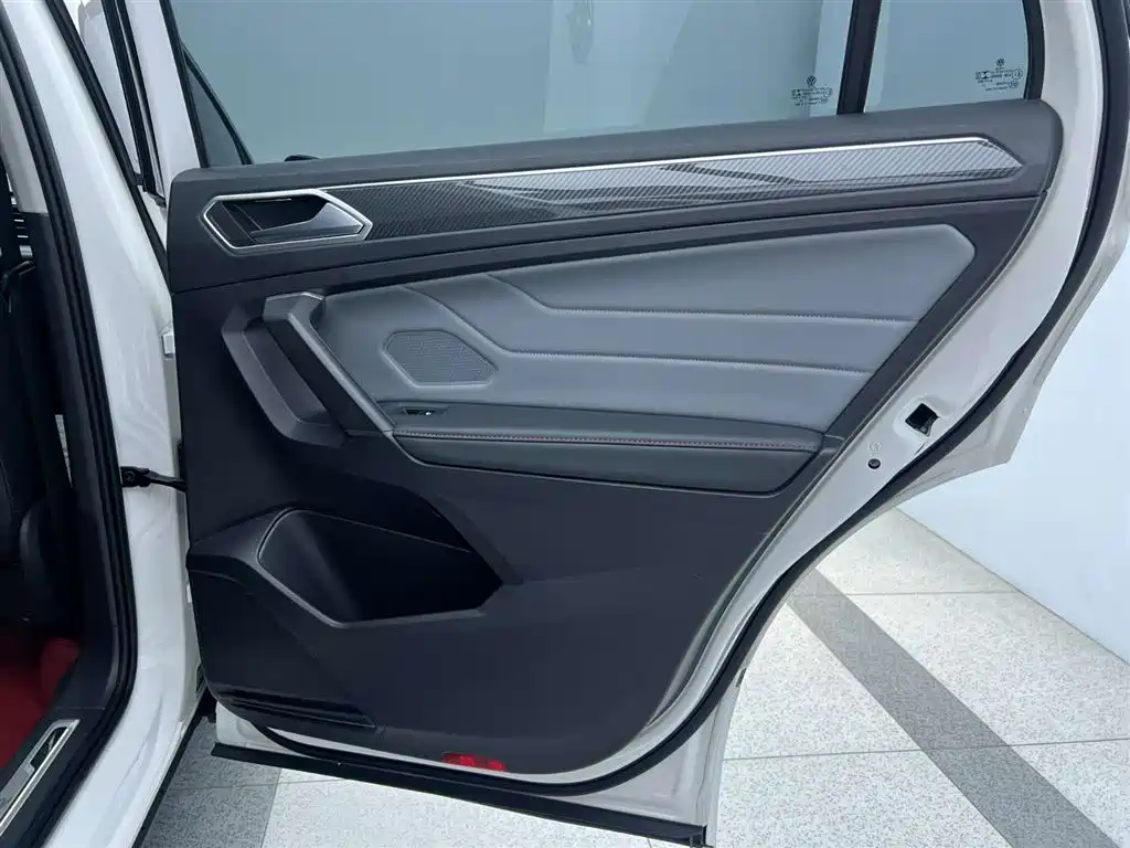 Volkswagen Volkswagen Tiguan X 2022 330TSI 2WD Flagship Edition 2023 - thumbnail 28